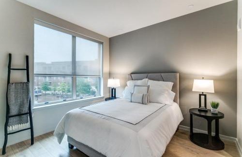 Cityplace Apartamento | High Design 1-Bed West Village