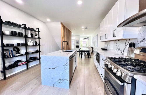 Lower Lawrenceville Casa | High-End Modern w/ Roof Deck @ Awesome Location