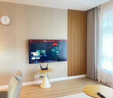 Downtown Ulaanbaatar Apartamento | High-end, New, 2 Bedroom at primary location, every comfort you need