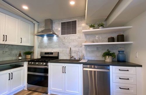 South Arroyo Casa | High End One Bedroom Suite with Beautiful views and Jacuzzi Hot Tub