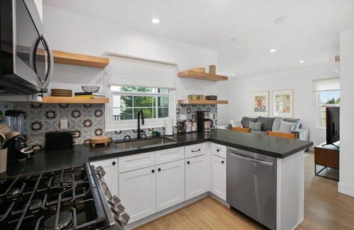 Hillcrest Apartamento | High End Renovated Entire Spanish Style Hillcrest
