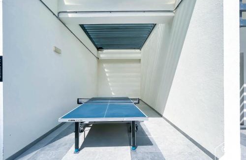 Al Barsha Apartamento | High-End Studio l Pool & Gym Included