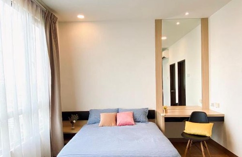 Kampung Bukit Dukong Apartamento | HIGH floor Corner Unit - Landmark Residence 1, Free Wi-Fi, Free Parking, Nice View