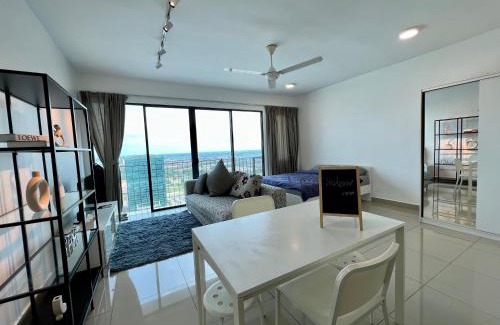 Shah Alam Apartamento | High Floor Suite at Trefoil Setia Alam