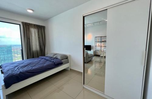 Shah Alam Apartamento | High Floor Suite at Trefoil Setia Alam