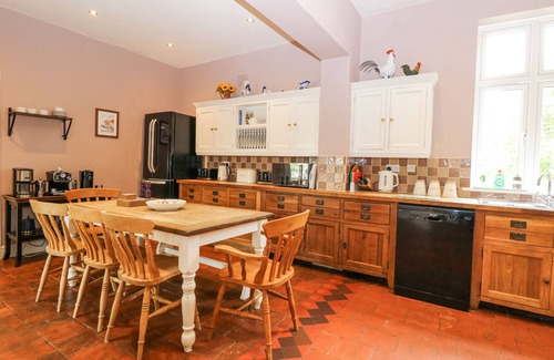 Thorpe Market Casa | HIGH HOUSE, pet friendly, luxury holiday cottage in Southrepps