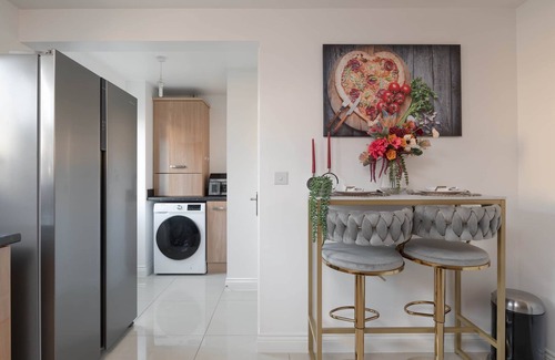 Newport Pagnell Casa | High Life Stays Lavender Hill Milton Keynes
