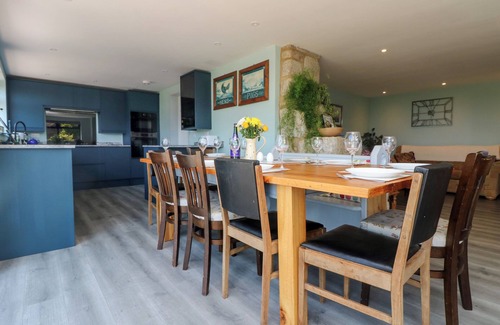 Saint Erth Praze Cabaña | HIGH PARK HOUSE, pet friendly, character holiday cottage in Helston