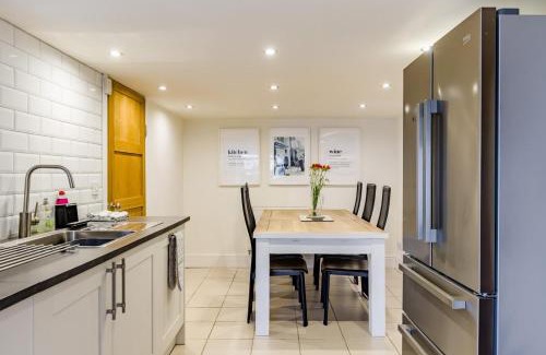 High Peak Casa | High Peak Place