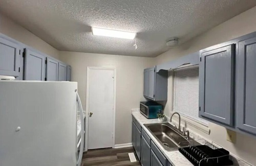 High Point Casa | High point home 5 mins away from HPU & downtown