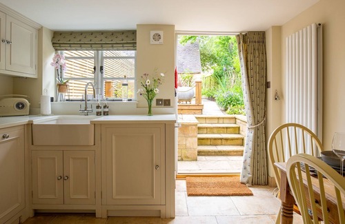 Ebrington Cabaña | High Pump Cottage - sleeps 4 guests in 2 bedrooms