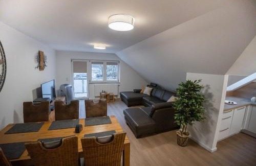 Ramstein-Miesenbach Apartamento | High-quality renovated apt (TLA/Tlf/TDY-RAB)