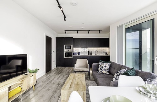 East Acton Apartamento | High Rise Apartment in Acton