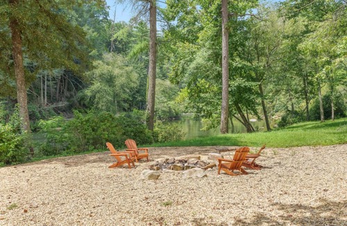 Ellijay Casa | High River Homestays