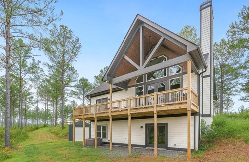 Ellijay Casa | High River Homestays