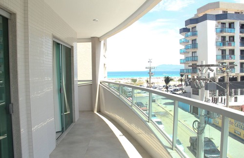 Vila Nova Apartamento | Apartamento de alto estándar en Praia do Forte 1 suite + 2 dormitorios con vistas al mar