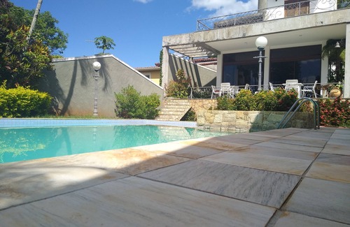 Vila Santista Cabaña | High Standard Refuge 4 Suites Usina Atibaia Dam