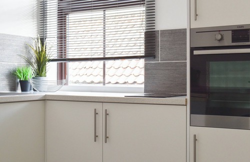 Kessingland Cabaña | High Street Apartment