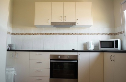 Freemans Reach Cabaña | High View Accommodation # 2