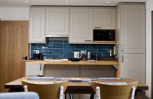 Shanklin Cabina | Highcliff Cottage - Clifftop Paradise