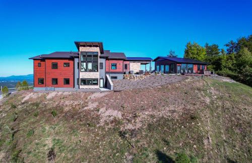 Gatlinburg - Pigeon Forge Villa | Higher Power, 6bdrm 6bath, Specials, Free Tickets, Indoor Pool, Amazing View, Hot Tub, Gameroom