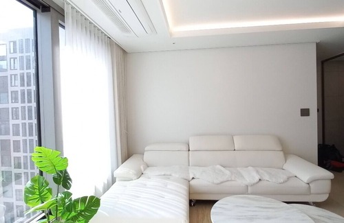 Gaepo-dong Apartamento | ★highest quality Xi apt★3Bdr 2Bath★Full Options★