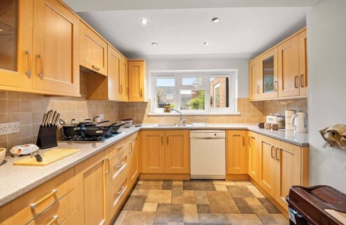 Cowplain Casa | Highfield Avenue, Waterlooville