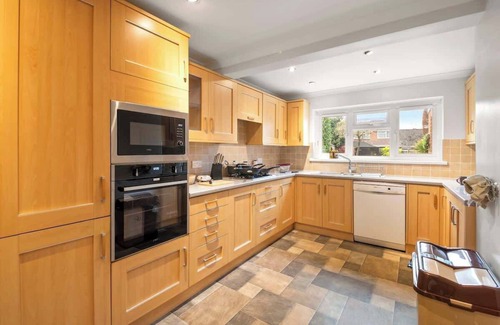 Cowplain Casa | Highfield Avenue, Waterlooville