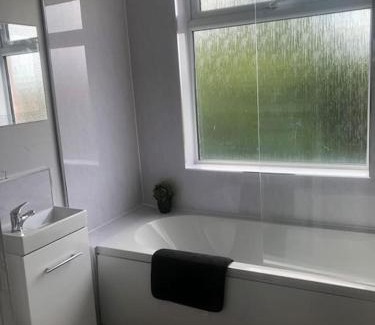Scunthorpe Casa | Highfield House cosy 4 bedroom