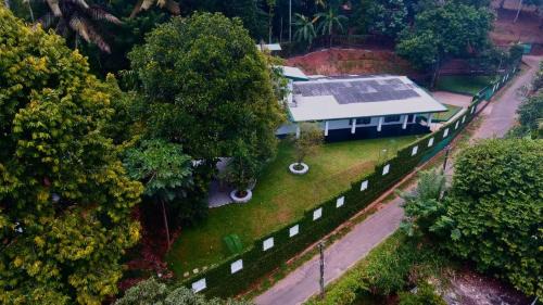 Yatinuwara Cama Y Desayuno | Highgarden Hideaway Peradeniya B&B