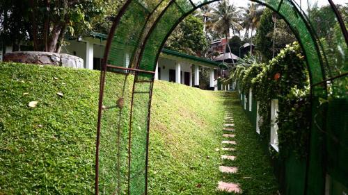 Yatinuwara Cama Y Desayuno | HighgardenHideaway Bunglow
