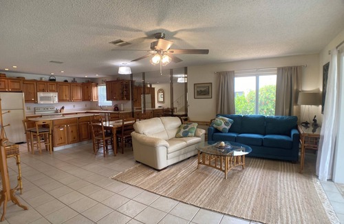 Highland Beach Condominio | Highland Beach Hideaway with Dock