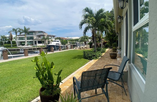 Highland Beach Condominio | Highland Beach Hideaway with Dock