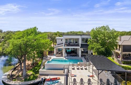 Marble Falls Casa | Highland Harmony New Listing Intro Pricing