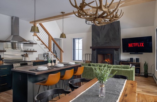 Peru Casa | This house is a 3 bedroom(s), 3.5 bathrooms, located in Peru, VT.