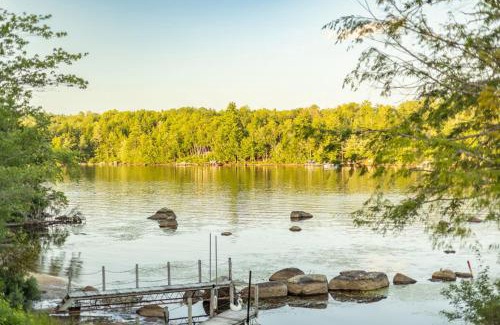 Stoddard Casa | Highland Lake Waterfront Cabin