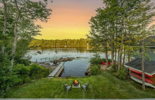 Stoddard Casa | Highland Lake Waterfront Cabin