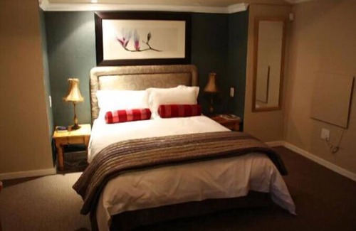 Dullstroom Casa | Highland Rose Country House & Serenity Spa