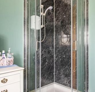 Kiltarlity Casa | Highland Rural Farm retreat,Loch Ness, NC500, Beauly