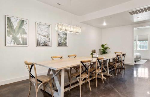 Hurricane Casa | Highlander townhouse