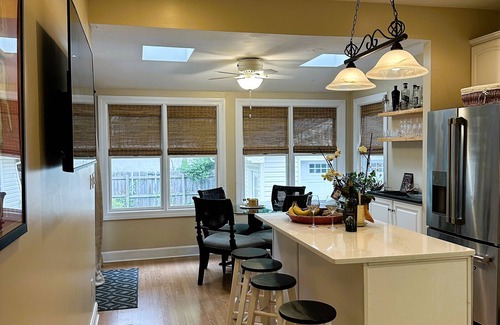 Belknap Casa | Highlands Bungalow Close to All / 3000+ sq ft
