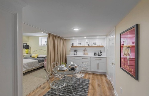 Belknap Casa | Highlands Bungalow Close to All / 3000+ sq ft