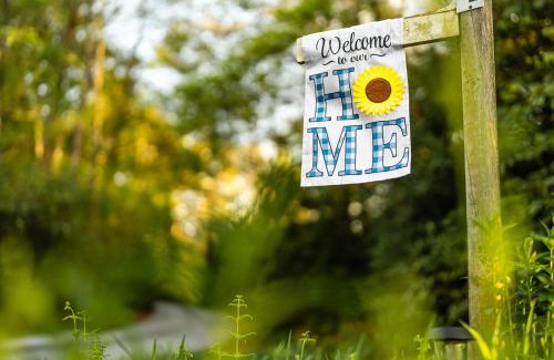 Highlands Hills Casa | Highlands Escape with Views 5 Min to Downtown
