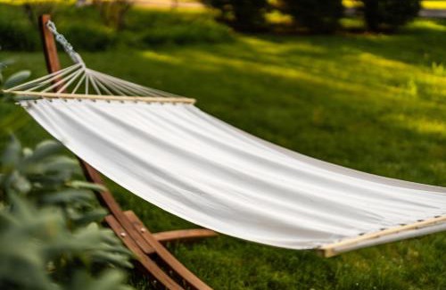 Highlands Hills Casa | Highlands Escape with Views 5 Min to Downtown