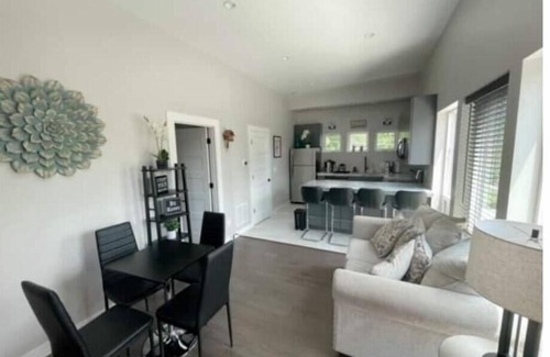 Sloan Lake Casa | Highlands Fully furnished 1 bedroom Guest House!