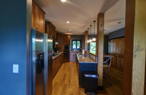 Highlands Casa | Highlands Hideaway 5 minutes to downtown