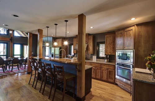 Highlands Casa | Highlands Hideaway 5 minutes to downtown