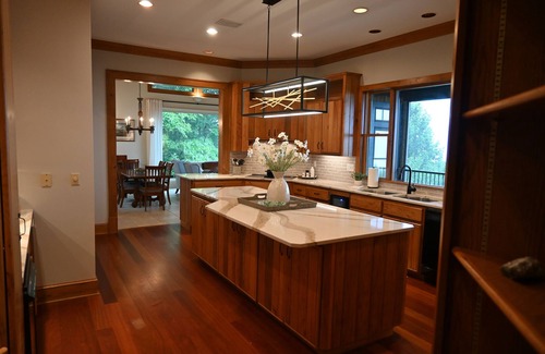 Highlands Casa | Highlands Home with Magnificent Blue Valley views