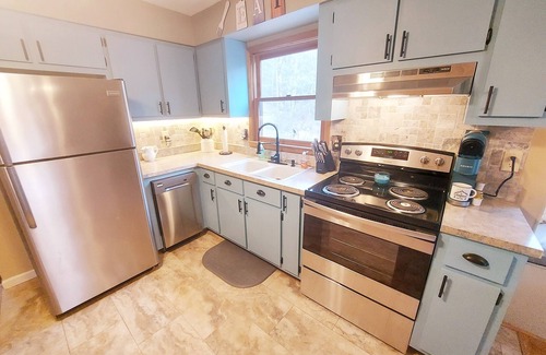 Franklin Cabina | Highlands/Lake Glenville Area-Hot Tub-Mtn Stream-WIFI-Seclusion