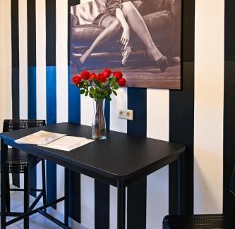 Margareten Apartamento | Highlight Apartment St Charles Church